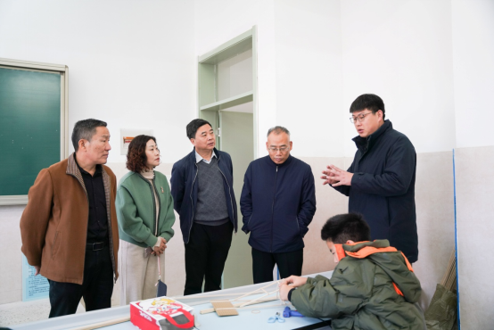 徐州市举办青少年科技模型竞赛354.png