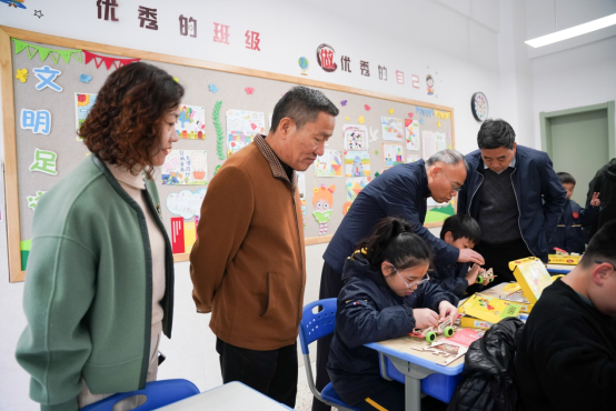 徐州市举办青少年科技模型竞赛508.png