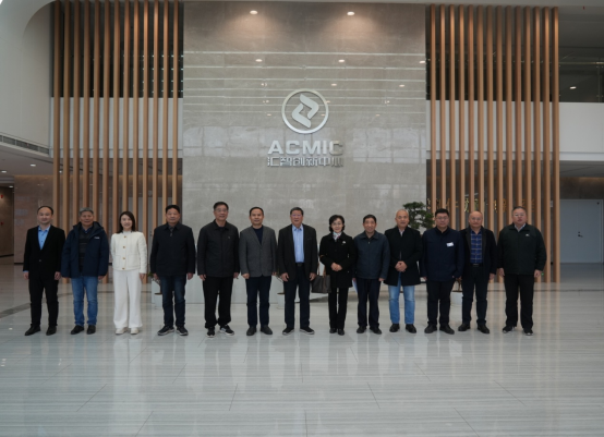 徐州市科技专家团走进徐工研究总院开展装备制造业新质生产力发展调研1140.png
