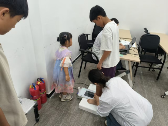 科普教育基地活动走进社区299.png