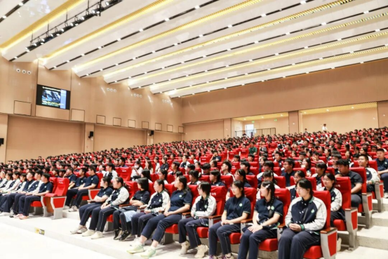 弘扬科学精神 培育时代新人-2026年“中科院老科学家进校园巡讲” 活动（第一批）收官288.png